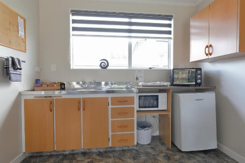 Aden Motel image 19