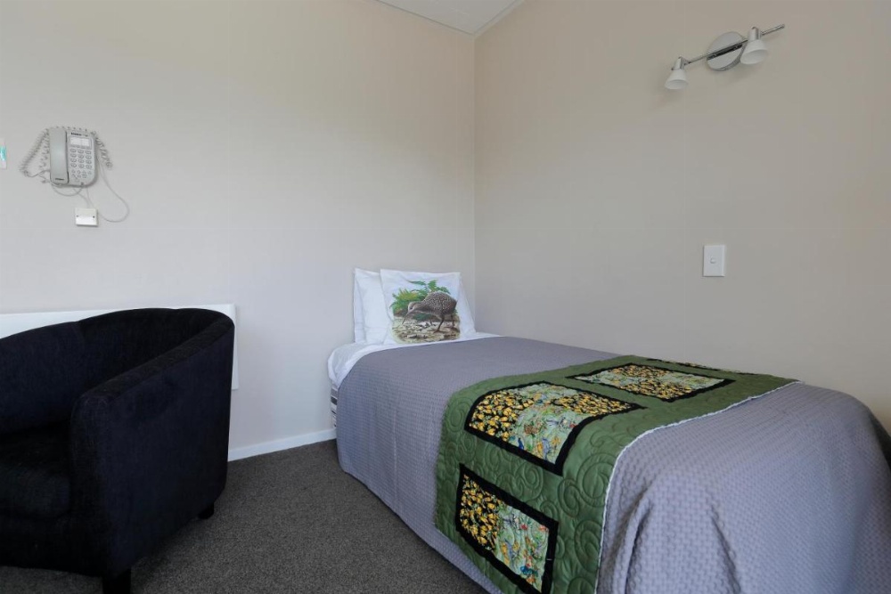 Aden Motel